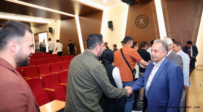 Başkan Yalçın personelle bayramlaştı