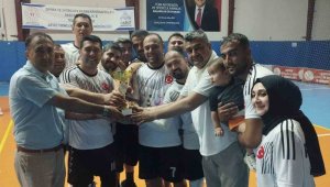 Develi'de voleybol coşkusu