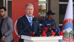 Hulusi Akar: "Hiçbir zaman terörü de unutmadık, teröristi de unutmadık"