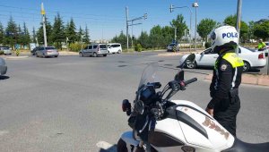 Kayseri Emniyeti ERÜ yerleşkesinde 90 adayı sınava yetiştirdi