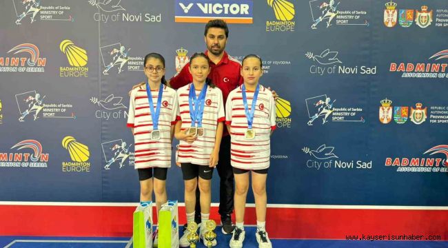 Kayserili Badmintoncular Sırbistan'da madalyaları topladı