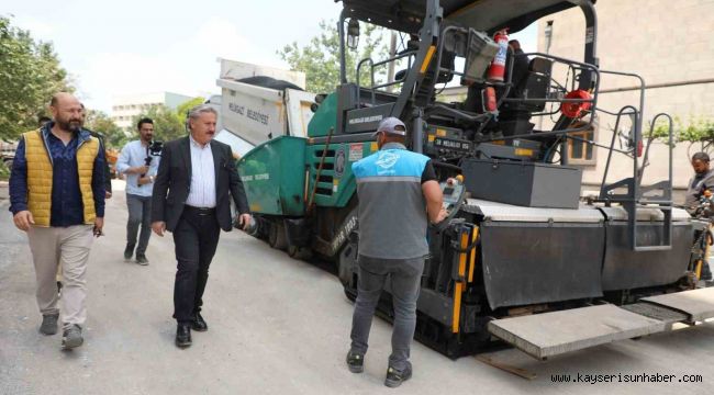 Melikgazi Belediyesi, 17 bölgede yol çalışması yapıyor