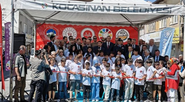Vali Çiçek: "ERVA Spor Okulu öğrencilerimizin hep arkasında olacağız"
