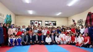 Vali Çiçek'ten Erva Sağlık Spor Kulübü'ne ziyaret