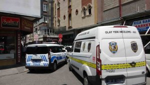 65 yaşındaki şahıs otel odasında ölü bulundu