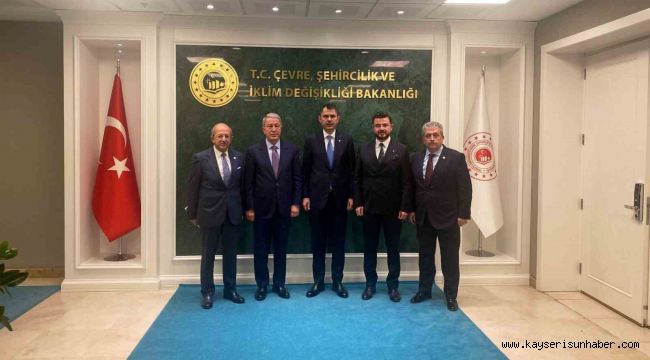 AK Parti Kayseri'den Bakan Kurum'a ziyaret
