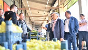 Başkan Büyükkılıç'tan Kayseri Hal Kompleksi'ne sabah ziyareti