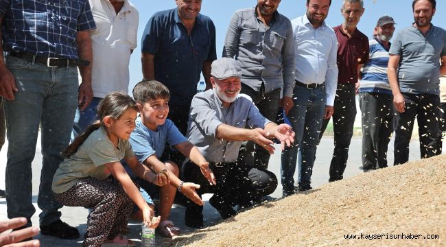 Başkan Çolakbayrakdar: "Kırsala yatırım, ülkenin geleceğine yatırımdır"