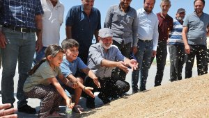 Başkan Çolakbayrakdar: "Kırsala yatırım, ülkenin geleceğine yatırımdır"