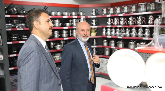 Başkan Çolakbayrakdar: "Kocasinan, Türkiye'de sosyal belediyeciliğin yönünü belirliyor"