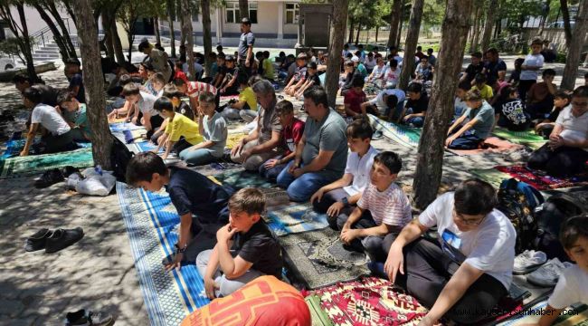 Develi'de Yaz Kur'an Kursları'nda büyük coşku var