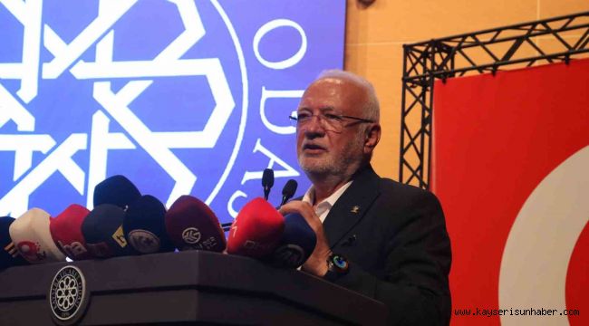 Elitaş: "Bazı partilerin Meclis'te etnik kimlikten dolayı hamaset duyguları ile hepimizin duygularını kabartan söylemlerine artık 'dur' deme zamanı geldi"