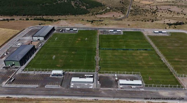 Futbol takımları, yeni sezon öncesi Erciyes Yüksek İrtifa Kamp Merkezi'nde buluşuyor