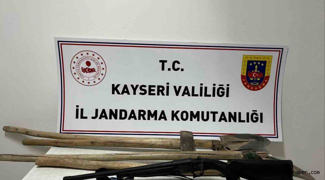 Jandarmadan izinsiz kazı yapanlara suçüstü