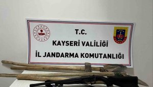 Jandarmadan izinsiz kazı yapanlara suçüstü