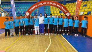 Kayserili karatecilerden 10 madalya