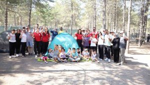 Kayserililer, sıcak yaz günlerinde doğa kampı ile nefes alıyor