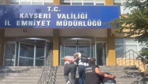 Midesinden uyuşturucu çıktı