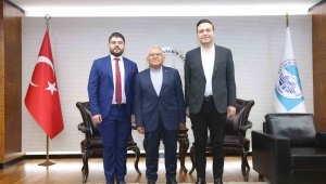 Başkan Büyükkılıç; AK Parti Gençlik Kolları Başkanı İbiş'i ağırladı