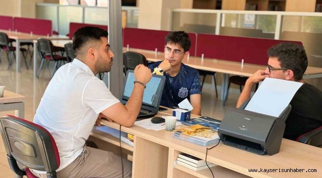 Başkan Özdoğan: "Gençlerimizin en doğru tercihi yapması için yanlarındayız"