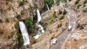 Dünyanın en yüksekteki ikinci şelalesi havadan görüntülendi: Eşsiz manzarası kendine hayran bıraktırdı