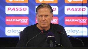 Markus Gisdol: "Takım halinde çalışmaya ve zaman geçirmeye ihtiyacımız var"