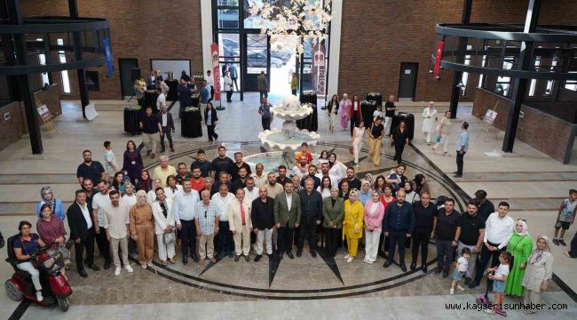 Okandan, 'Çarşı Melikgazi'yi ziyaret etti