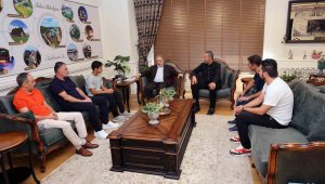 Talas Belediyespor'un gururu Mustafa Çiğdem'den Başkan Yalçın'a ziyaret