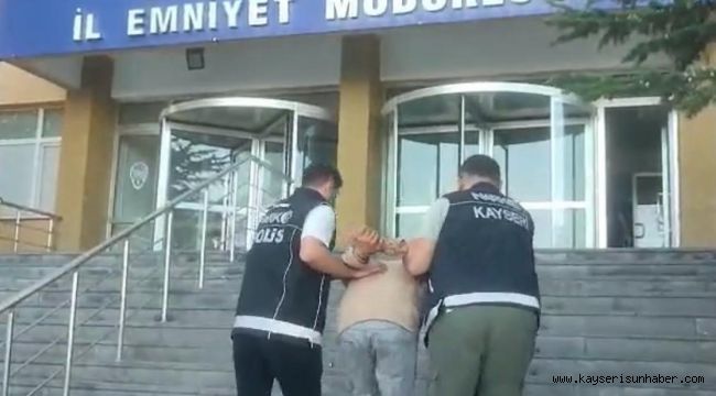 13 yıl kesinleşmiş hapis cezasıyla aranan uyuşturucu taciri yakalandı