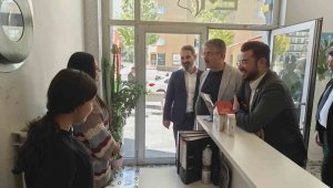 AK Partili Çopuroğlu esnafla buluştu