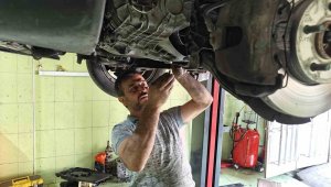 Araçlardaki yağ kaçağı yangına sebep oluyor