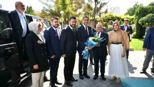 Başkan Büyükkılıç, AK Parti Genel Başkan Yardımcısı Demir'i ağırladı