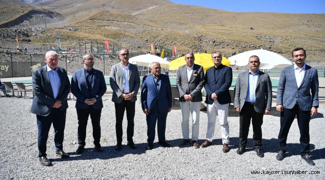 Başkan Büyükkılıç, Erciyes'teki Dünya Tenis Turu'na ev sahipliği yapan büyükşehir yatırımlarını inceledi