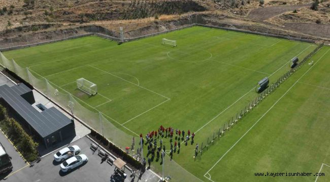 Başkan Büyükkılıç'tan sporun kalbinin attığı Erciyes Yüksek İrtifa Kamp Merkezi'ne ziyaret