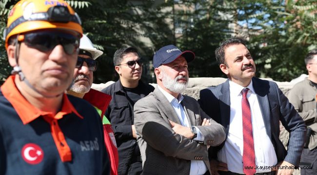 Başkan Çolakbayrakdar: "Deprem gerçeğini unutmayalım, her daim hazırlıklı olmalıyız"