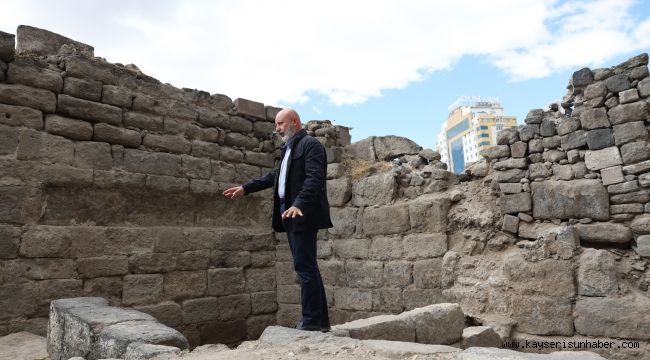 Başkan Çolakbayrakdar: "Ecdat yadigârı medrese, şehrimizin kalbi ve kültür hazinesi olacak"