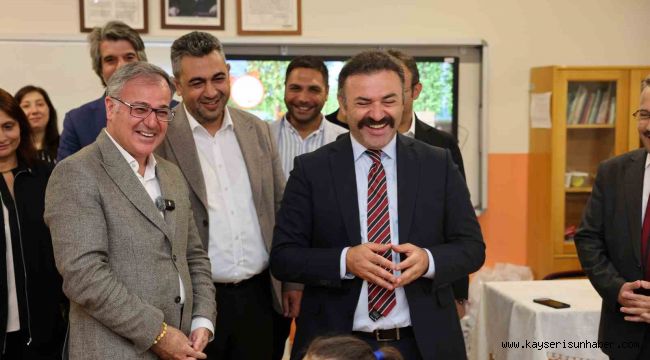 Başkan Özdoğan ile Hacılar'da ilk ders zili çaldı