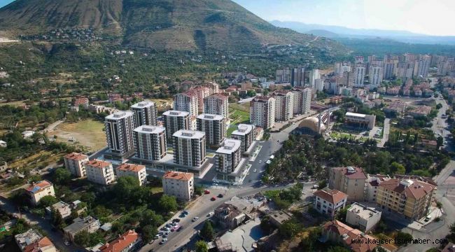 Başkan Yalçın'dan kentsel dönüşüm brifingi