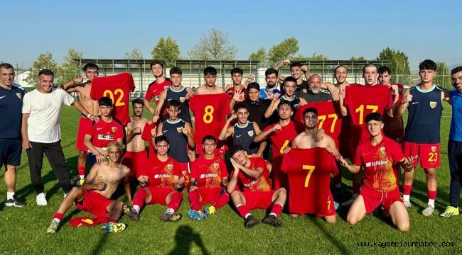 Kayserispor PAF takımı farklı kazandı