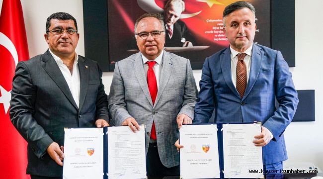 Kayserispor'dan öğrencilere kombine jesti