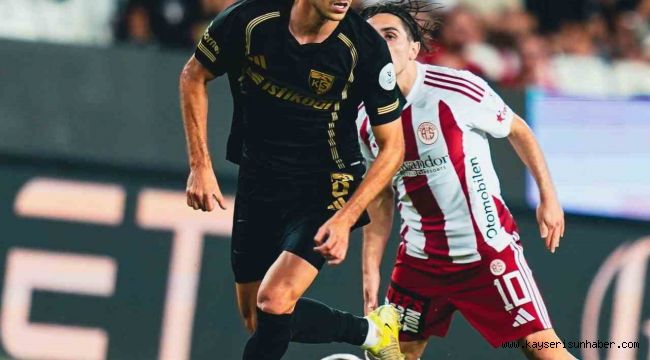 Lszl Bénes ikinci golünü attı