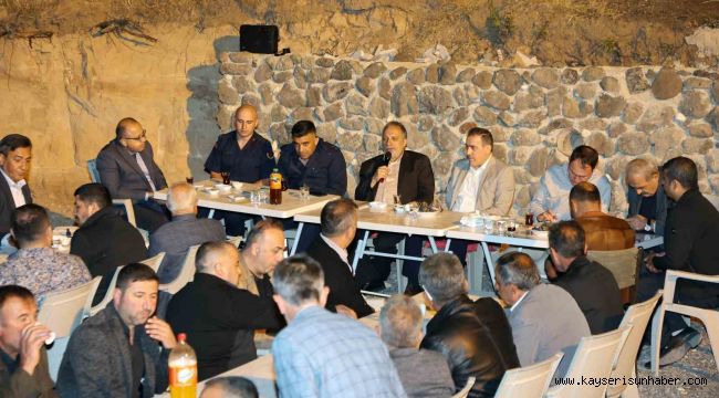 Talas'ta muhtarlar Mengücek'te buluştu