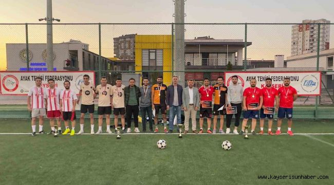 3. Kamu Oyunları'nda kupalar sahibini buluyor