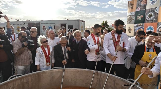 3. Kayseri Gastronomi Günleri'nde 1 ton 'pastırmalı kuru fasulye'