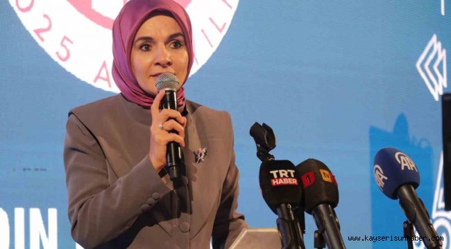 Bakan Göktaş: "Aile değerlerini yaşatacak farkındalık çalışmaları yürütüyoruz"