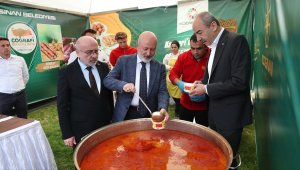 Başkan Çolakbayrakdar: "Kayseri'miz, yöresel lezzetlerin merkezi ve Türkiye'nin gururudur"