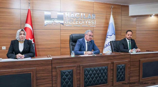 Başkan Özdoğan: "Vatandaşlarımız kıştan önce yeni yuvalarına kavuşacak"