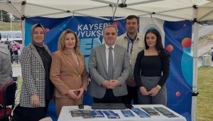 Büyükşehirden Spor Dostu Evim Kampüs Festivali'nde iletişim köprüsü