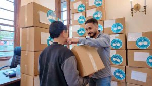 Çocuklar üşümesin kampanyasında 500 çocuk giydirildi