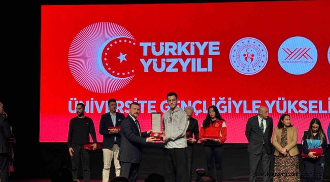 ERÜ'ye FISU'dan üç ödül birden